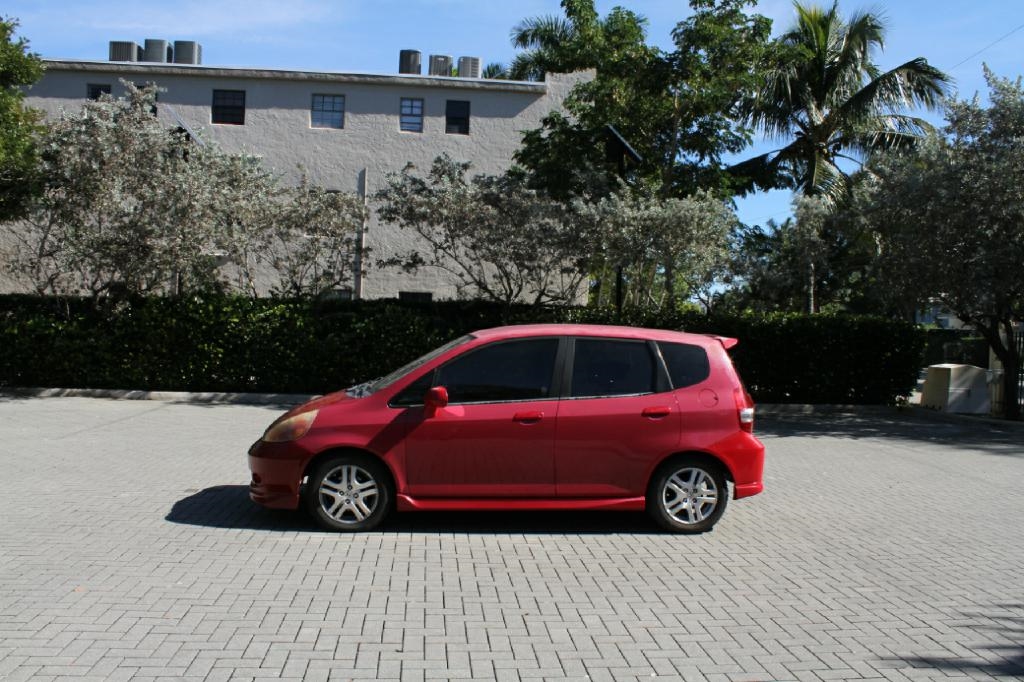 Honda Fit Sport 5-Speed AT 2008