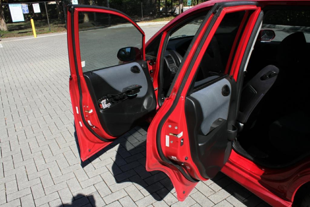 Honda Fit Sport 5-Speed AT 2008