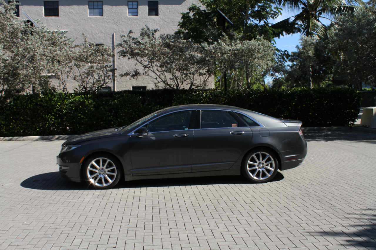 Lincoln MKZ Hybrid Sedan 2016