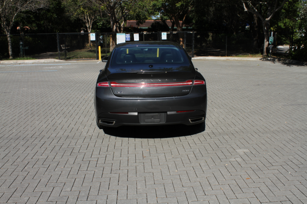 Lincoln MKZ Hybrid Sedan 2016