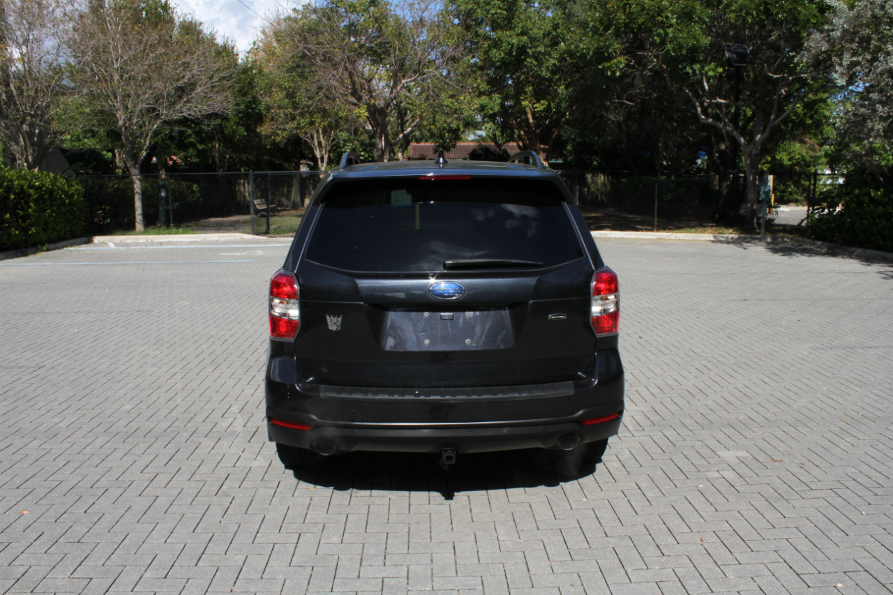 Subaru Forester 2.0XT Touring 2016