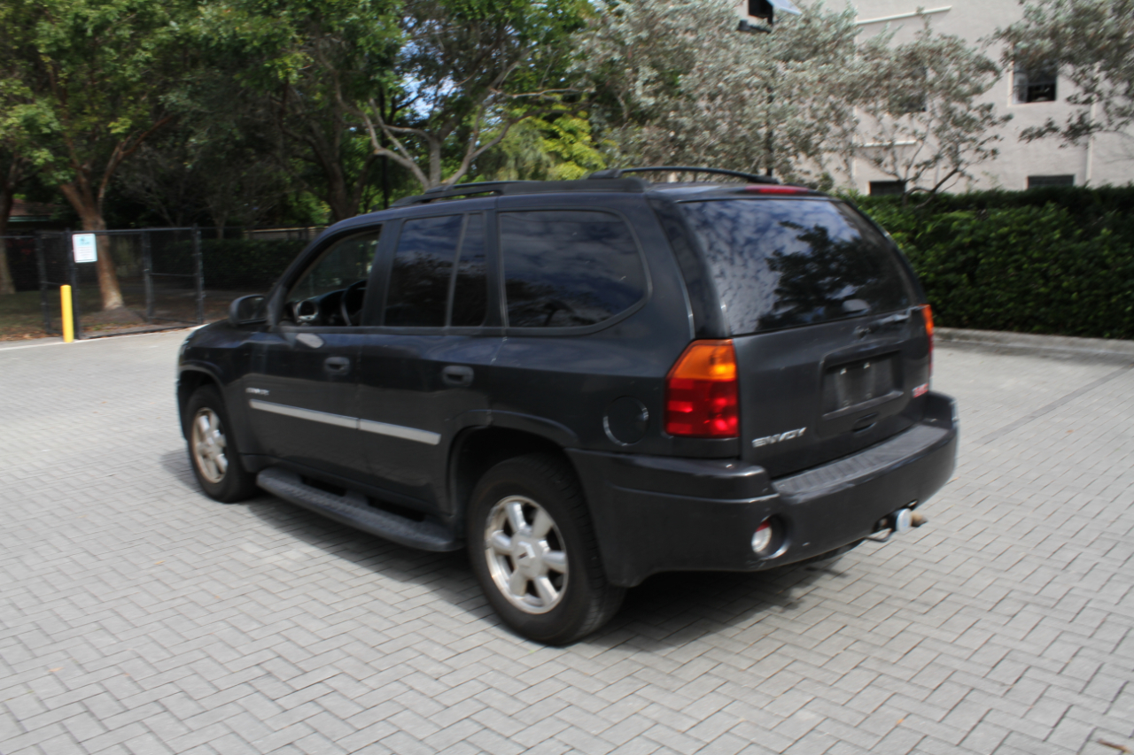 GMC Envoy SLE 2WD 2006