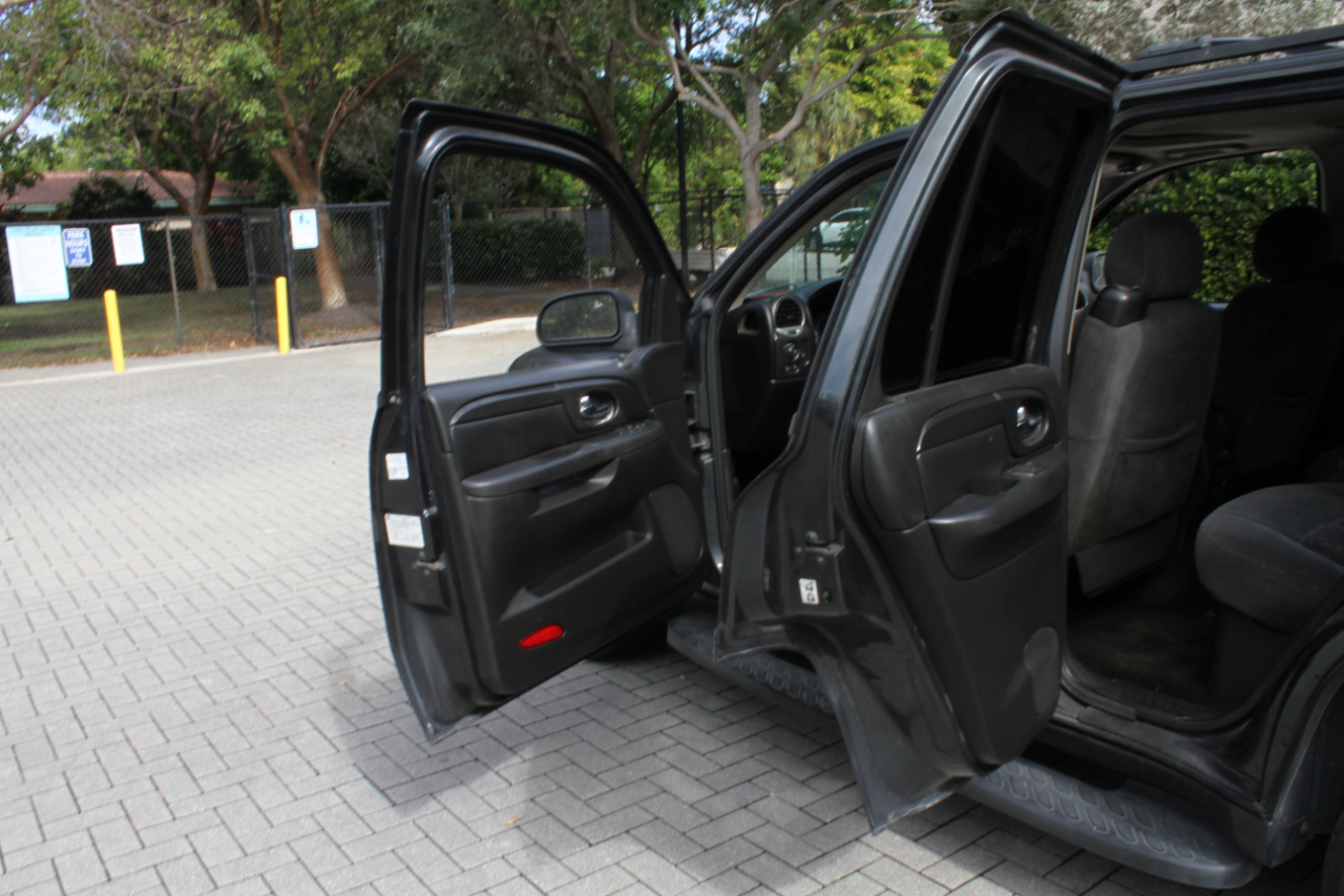 GMC Envoy SLE 2WD 2006