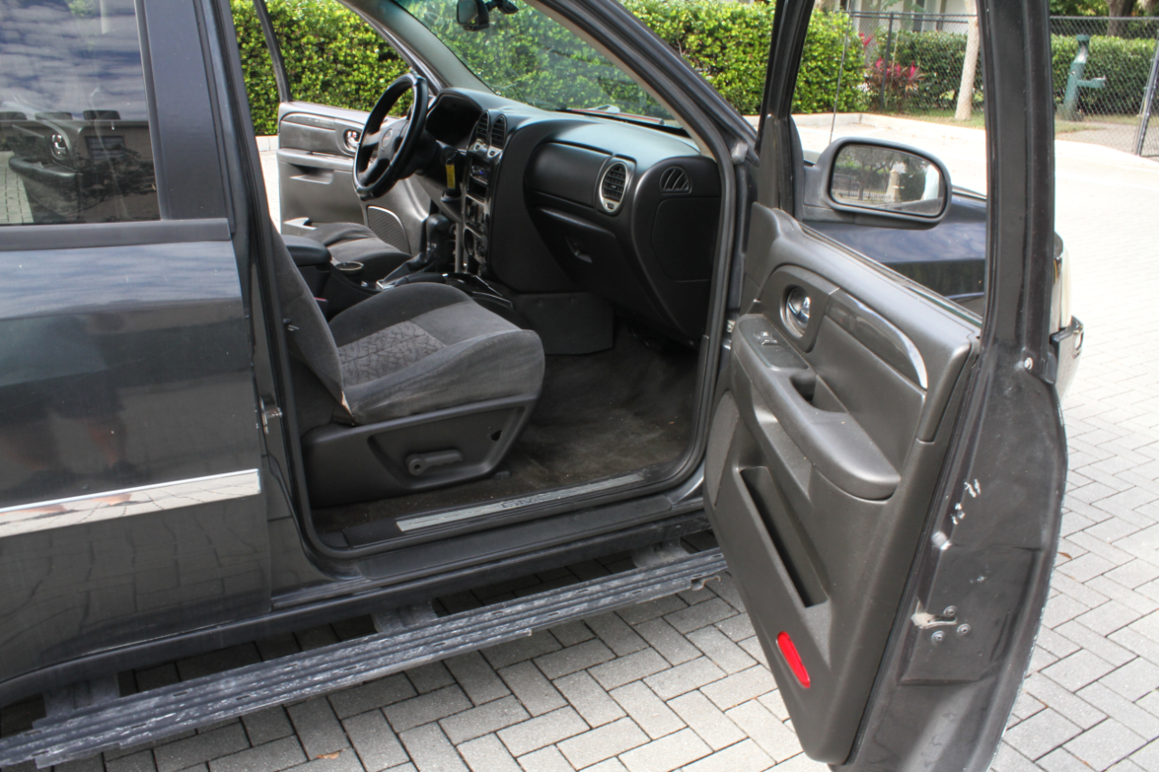 GMC Envoy SLE 2WD 2006