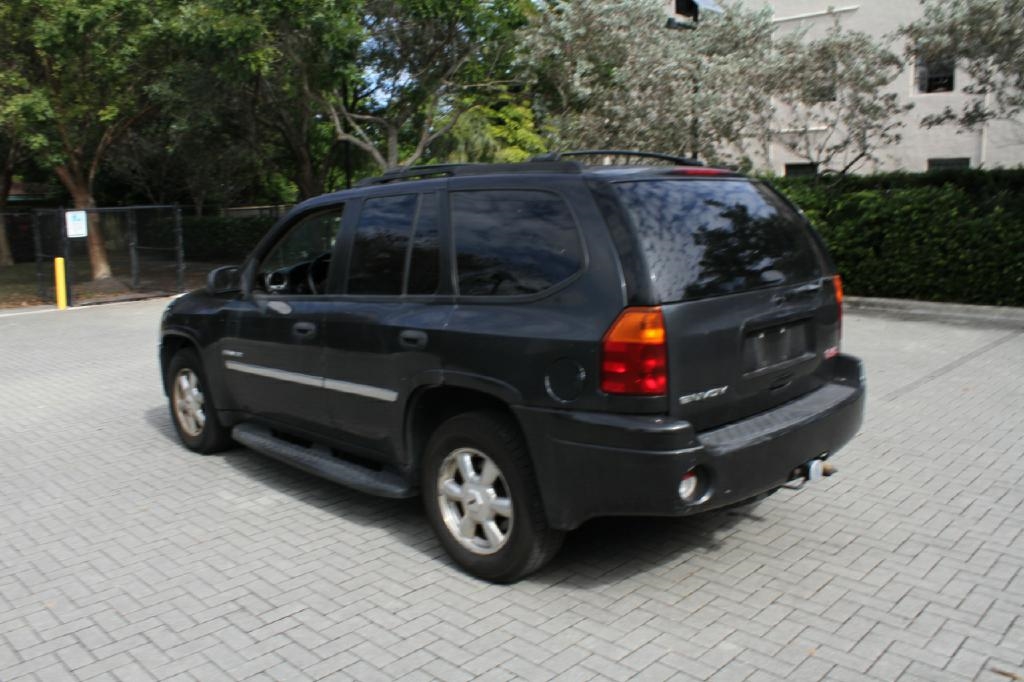 GMC Envoy SLE 2WD 2006