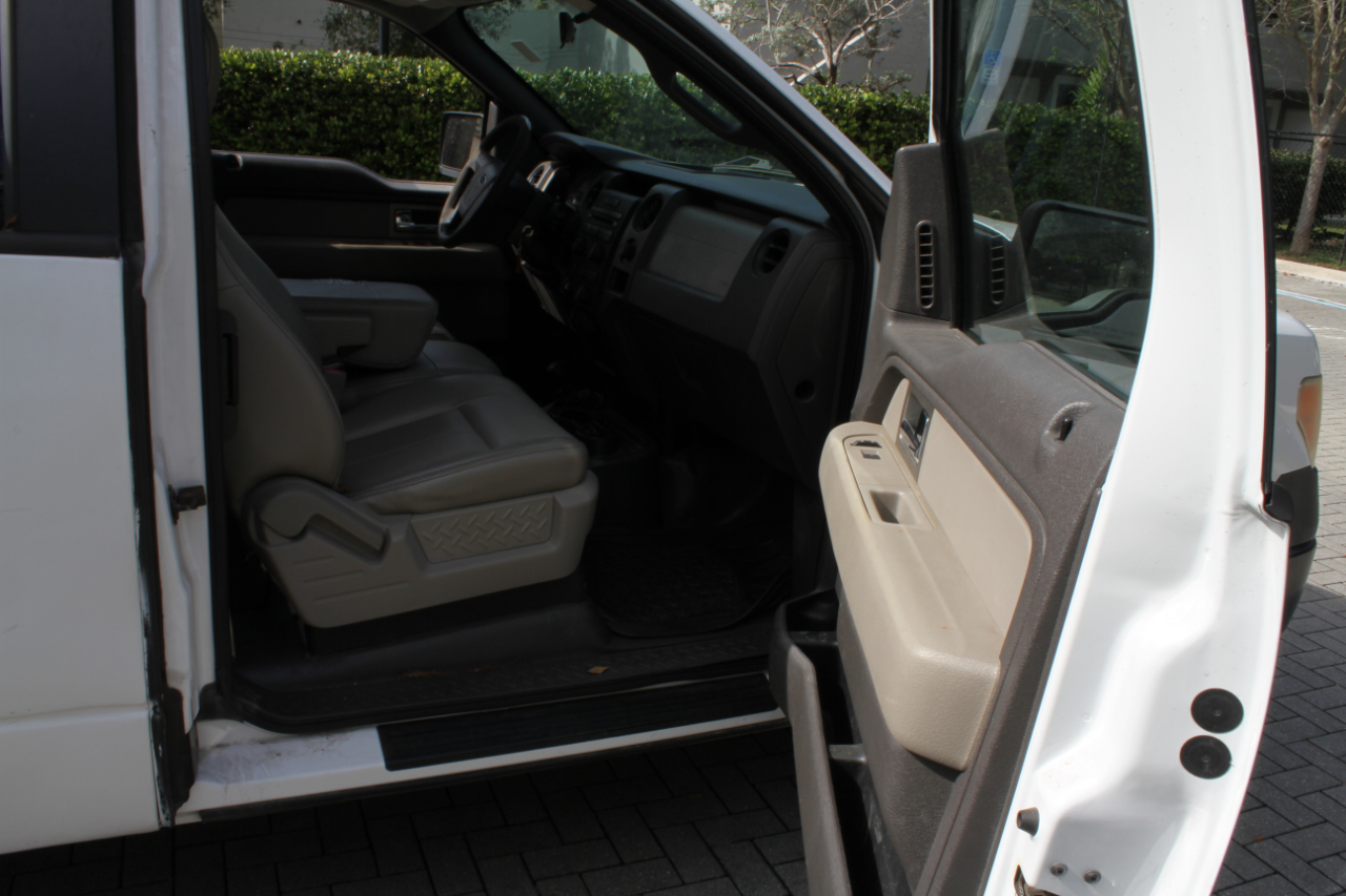 Ford F-150 XLT SuperCab 8-ft. Bed 4WD 2010