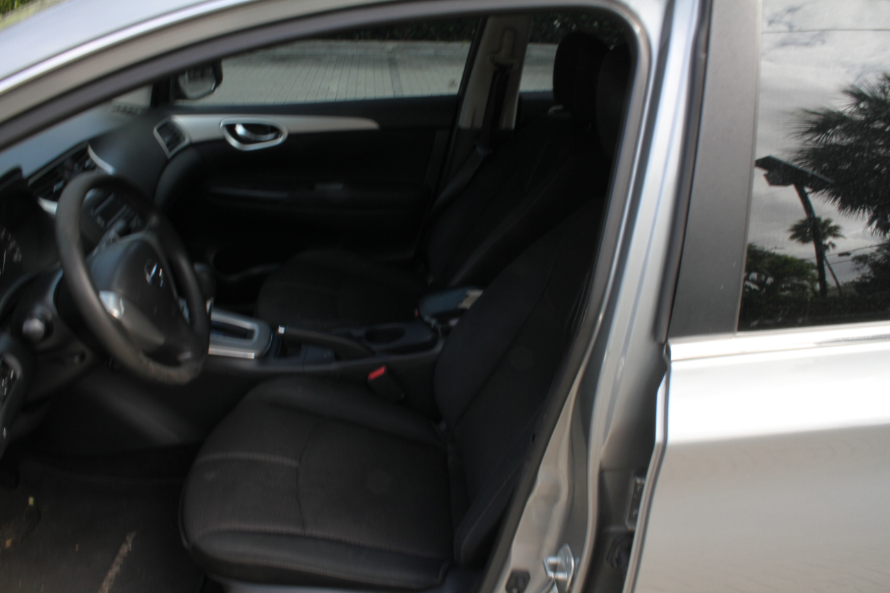 Nissan Sentra SV 2014