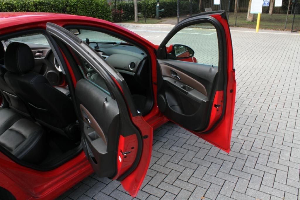 Chevrolet Cruze 2LT Auto 2015