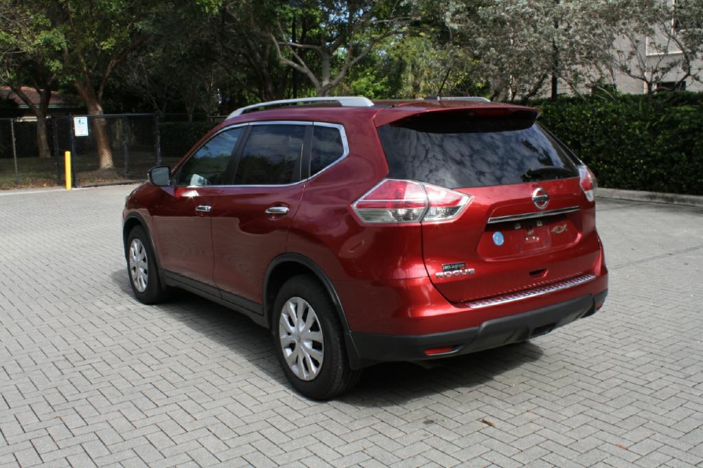 Nissan Rogue S 2WD 2016