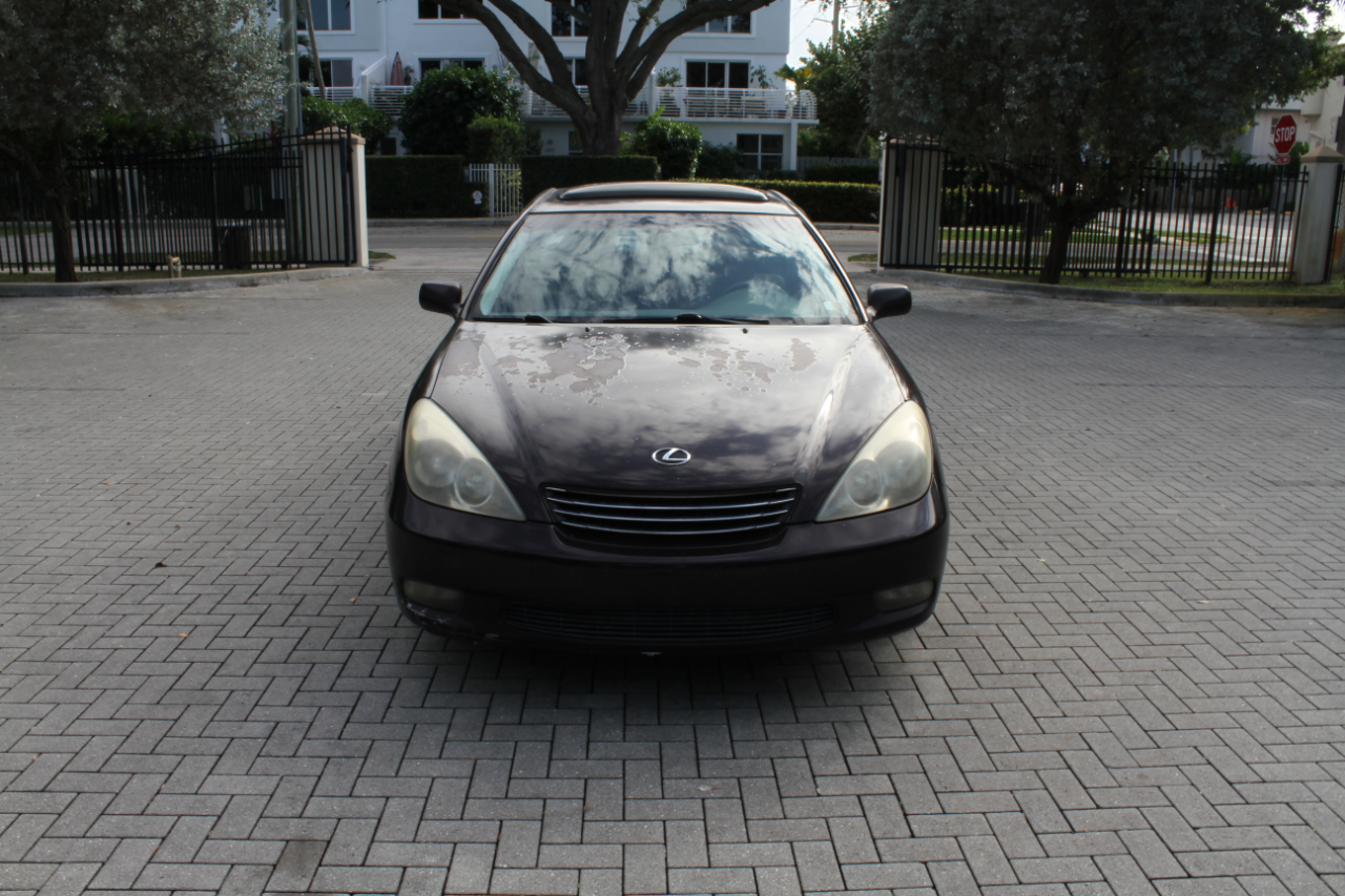 Lexus ES 300 Sedan 2002