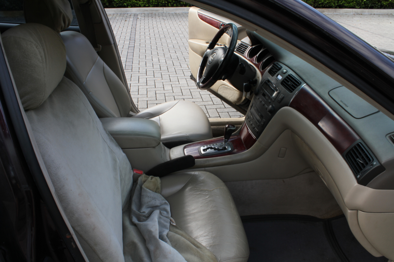Lexus ES 300 Sedan 2002