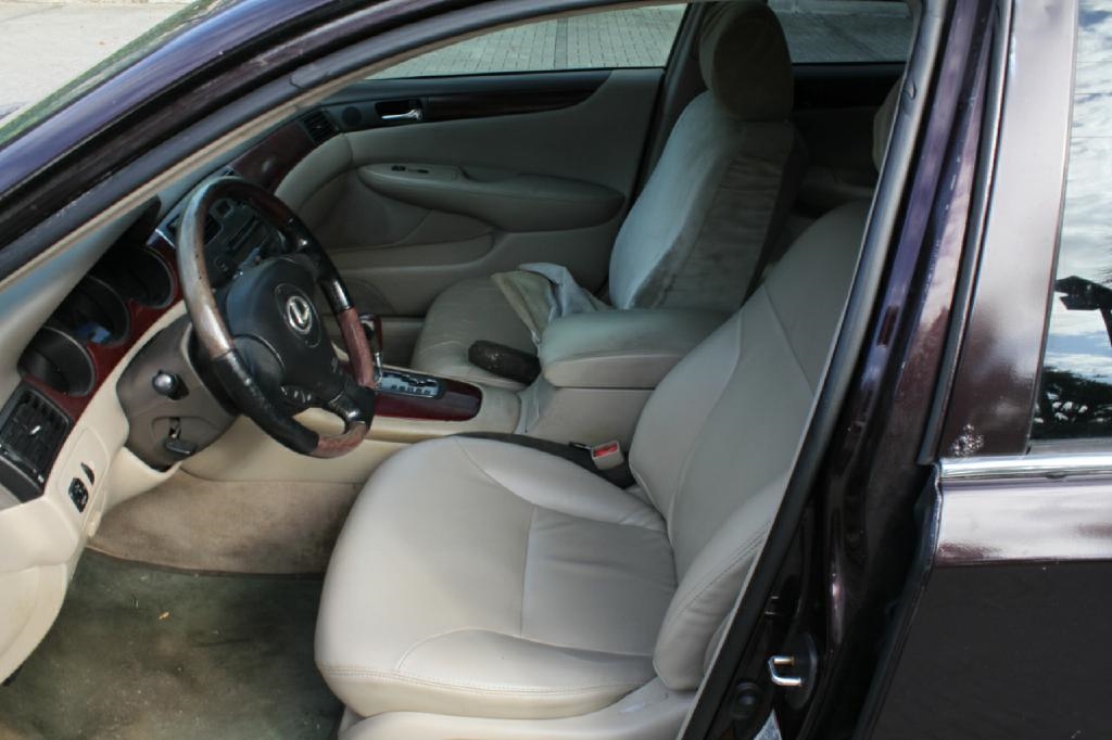 Lexus ES 300 Sedan 2002