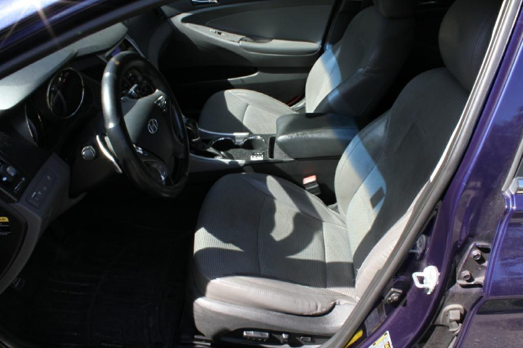 Hyundai Sonata Limited Auto 2013