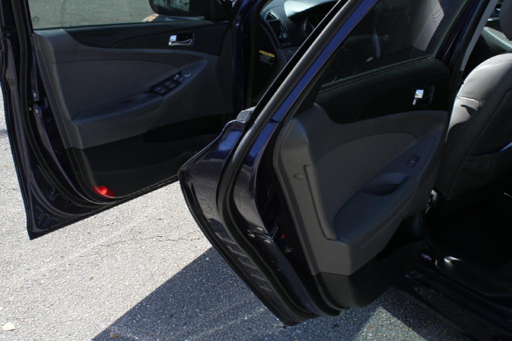 Hyundai Sonata Limited Auto 2013