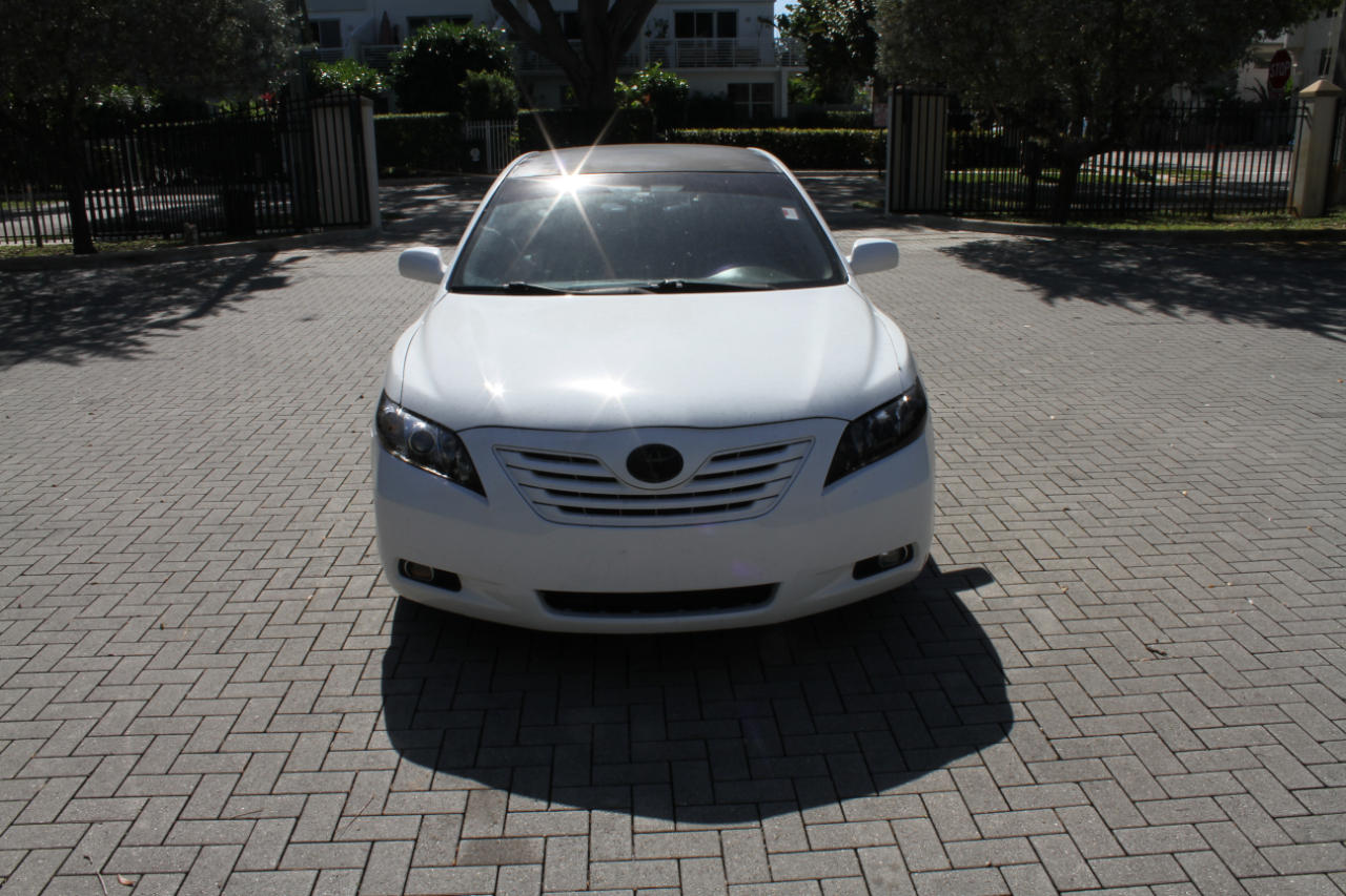 Toyota Camry XLE 5-Spd AT 2009