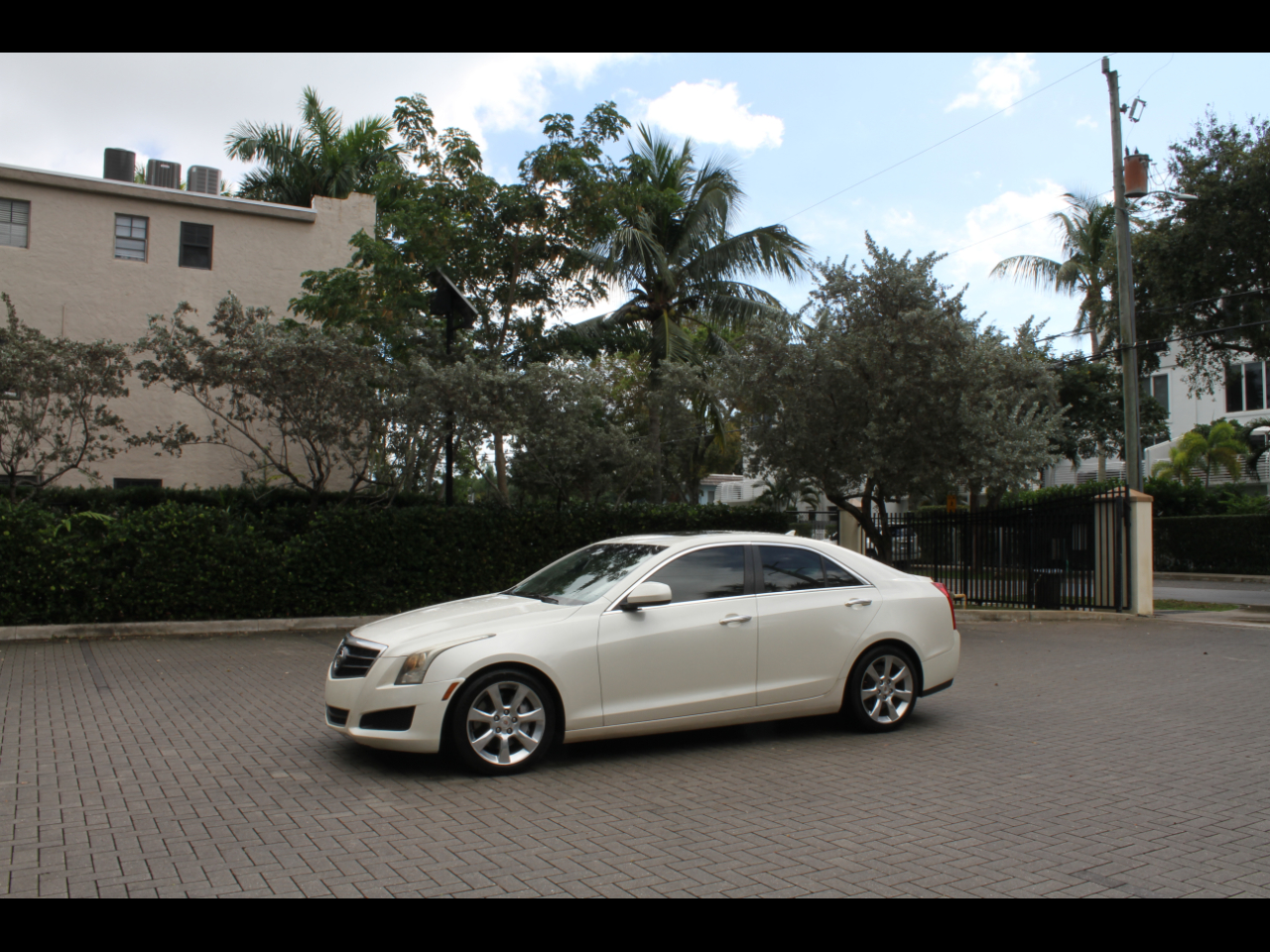 Cadillac ATS 2.5L Standard RWD 2014