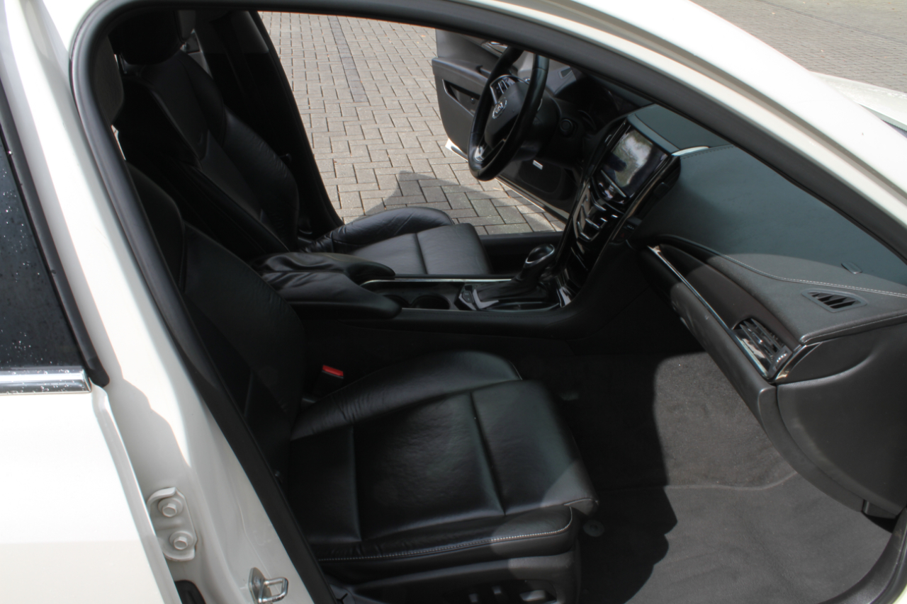 Cadillac ATS 2.5L Standard RWD 2014