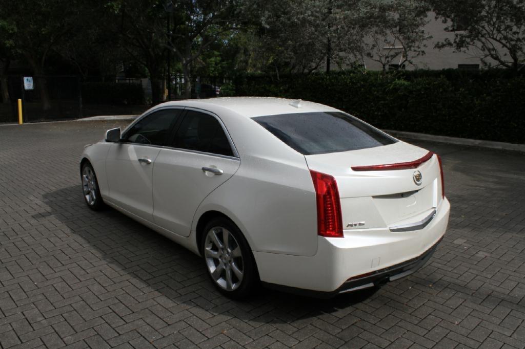 Cadillac ATS 2.5L Standard RWD 2014
