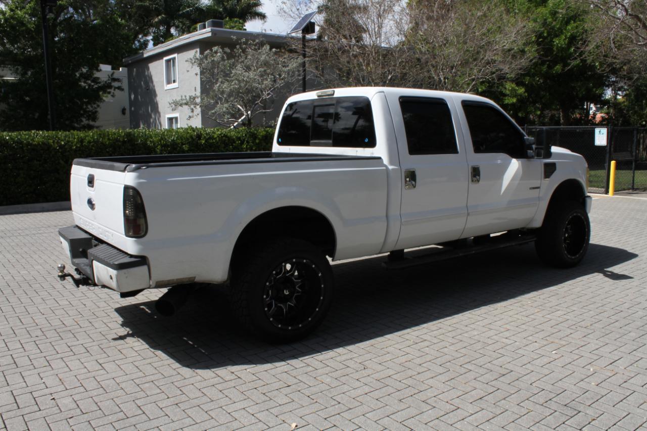 Ford F-250 SD Lariat Crew Cab Long Bed 2WD 2008