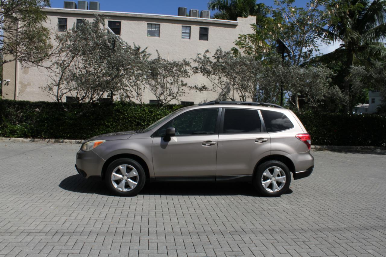 Subaru Forester 2.5i Premium 2014