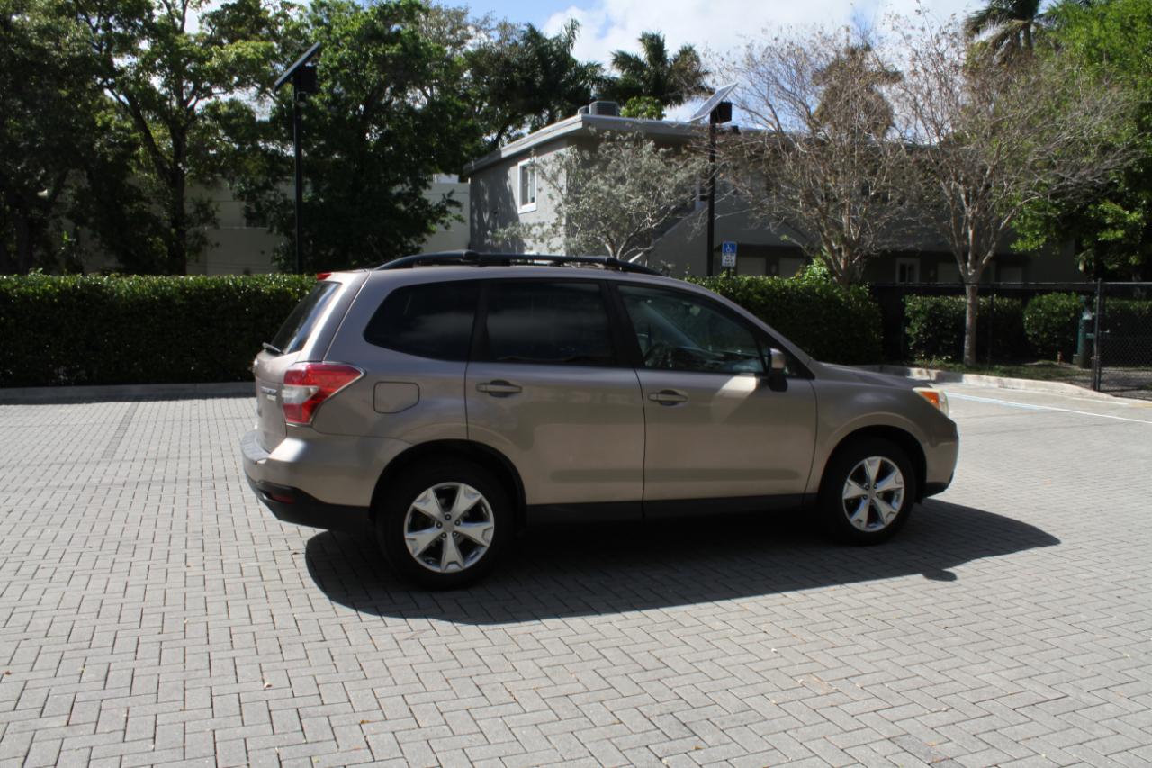 Subaru Forester 2.5i Premium 2014