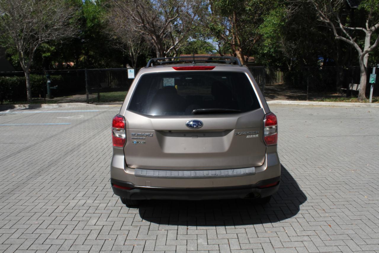 Subaru Forester 2.5i Premium 2014