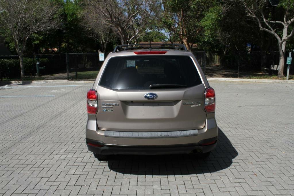 Subaru Forester 2.5i Premium 2014