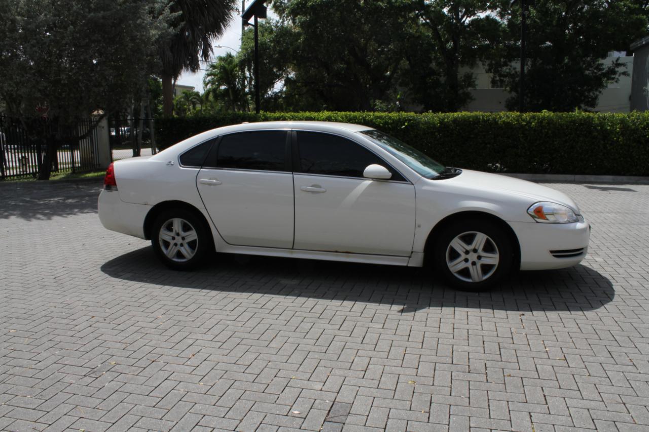 Chevrolet Impala LS 2009