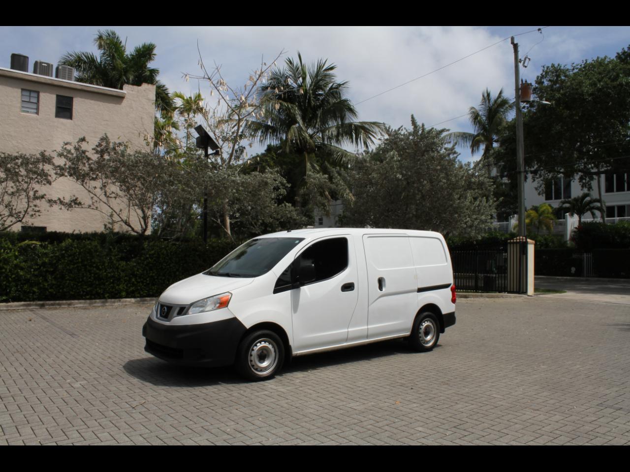 Nissan NV200 S 2014