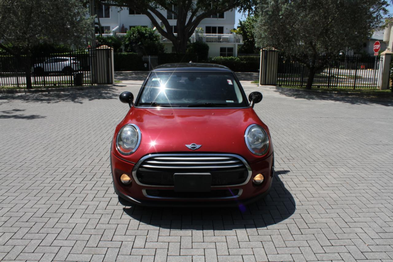 MINI Cooper Base 2015