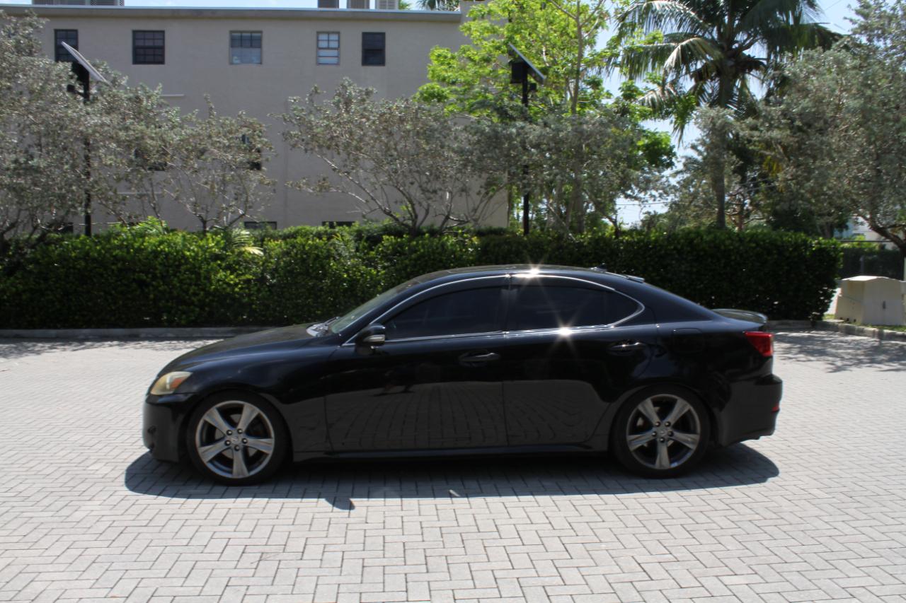 Lexus IS 250 RWD Manual 2012