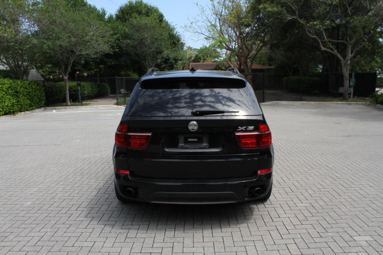 BMW X5 xDrive35i 2011