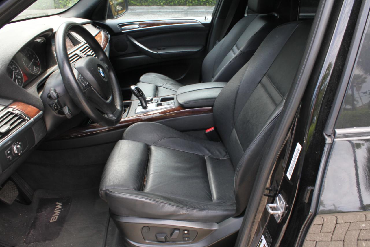 BMW X5 xDrive35i 2011
