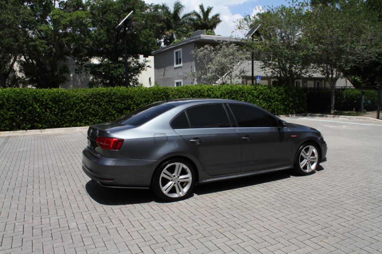Volkswagen Jetta 2.0T GLI 6A 2017