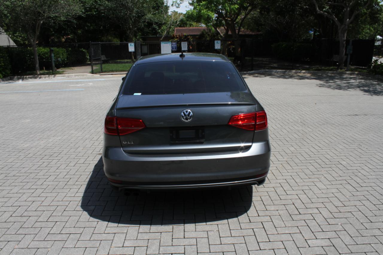 Volkswagen Jetta 2.0T GLI 6A 2017