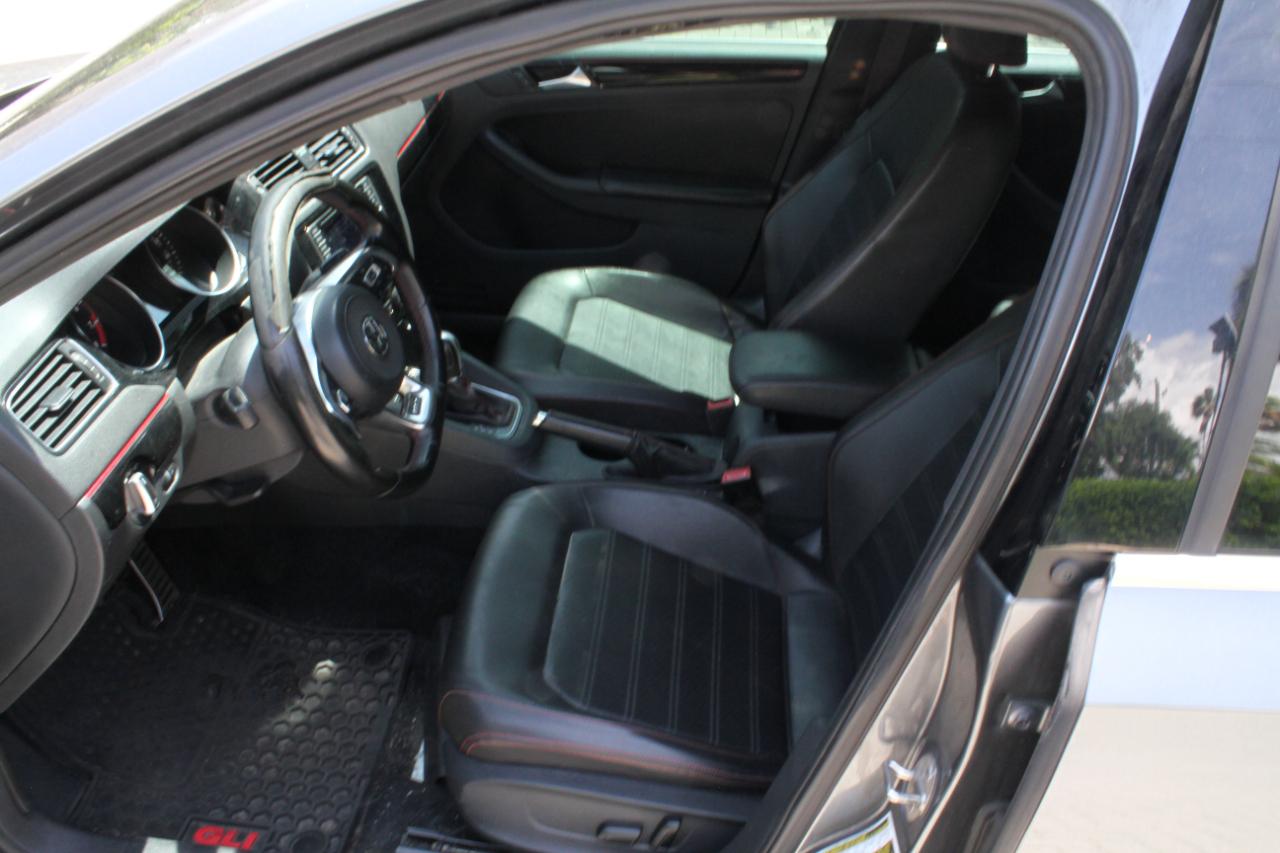 Volkswagen Jetta 2.0T GLI 6A 2017