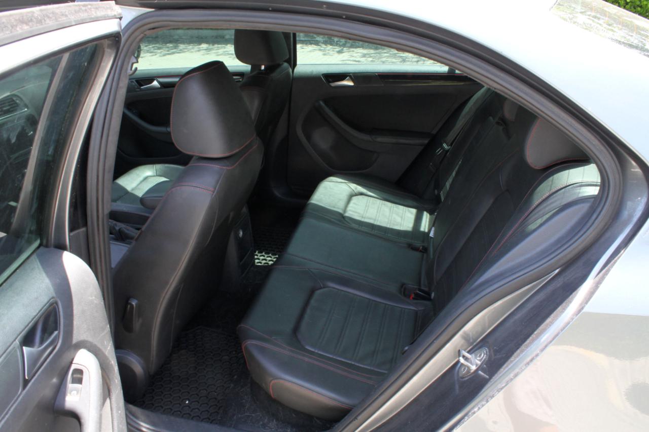 Volkswagen Jetta 2.0T GLI 6A 2017