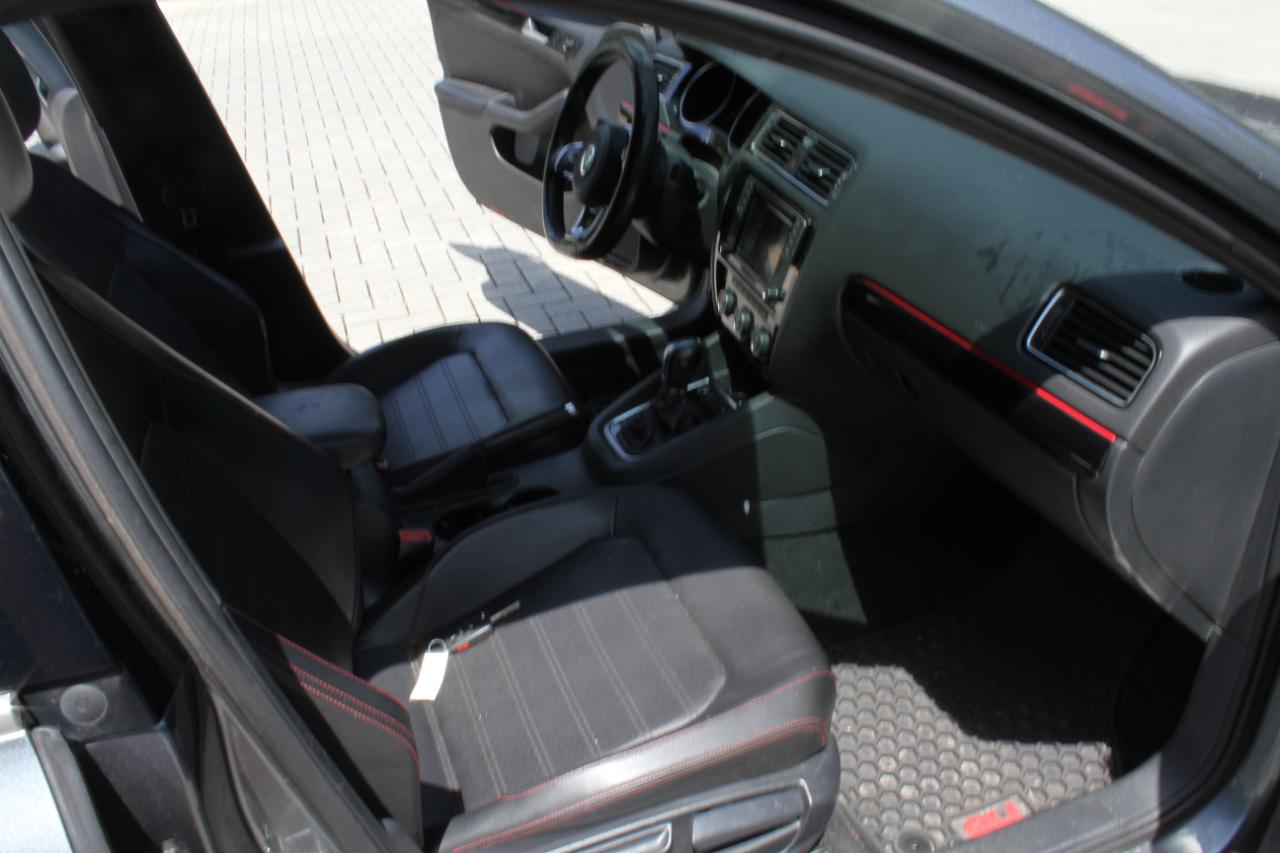 Volkswagen Jetta 2.0T GLI 6A 2017