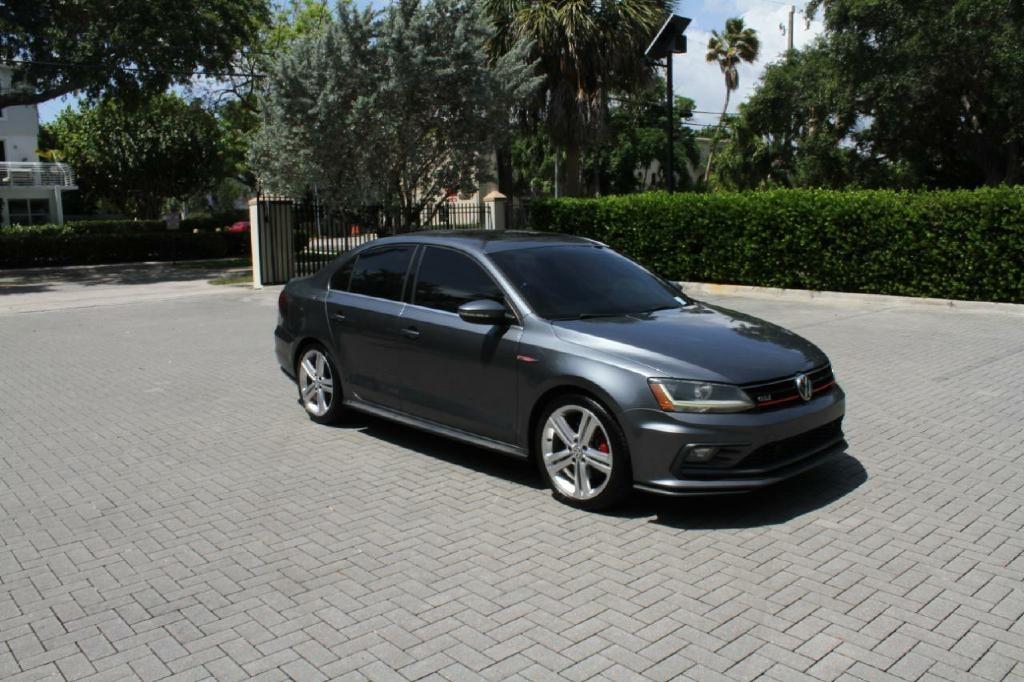 Volkswagen Jetta 2.0T GLI 6A 2017