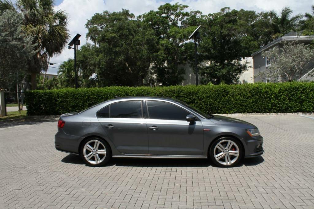 Volkswagen Jetta 2.0T GLI 6A 2017