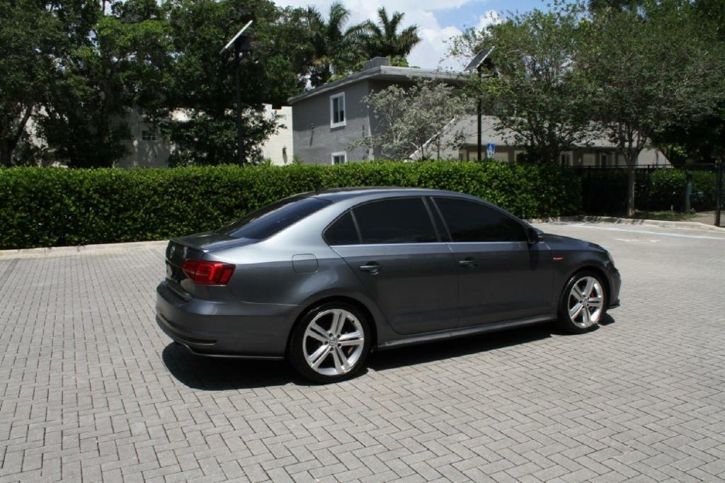 Volkswagen Jetta 2.0T GLI 6A 2017