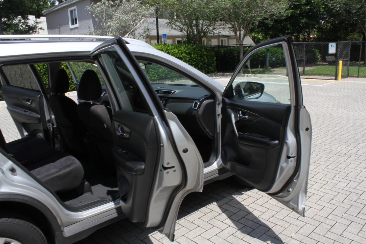 Nissan Rogue SV AWD 2015