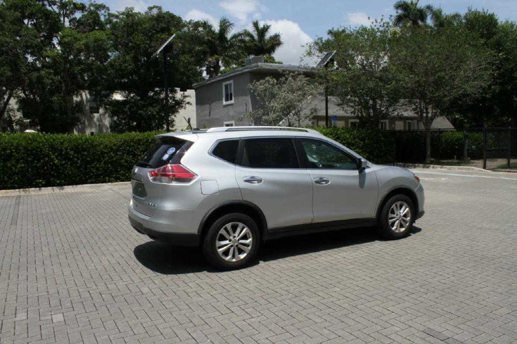 Nissan Rogue SV AWD 2015