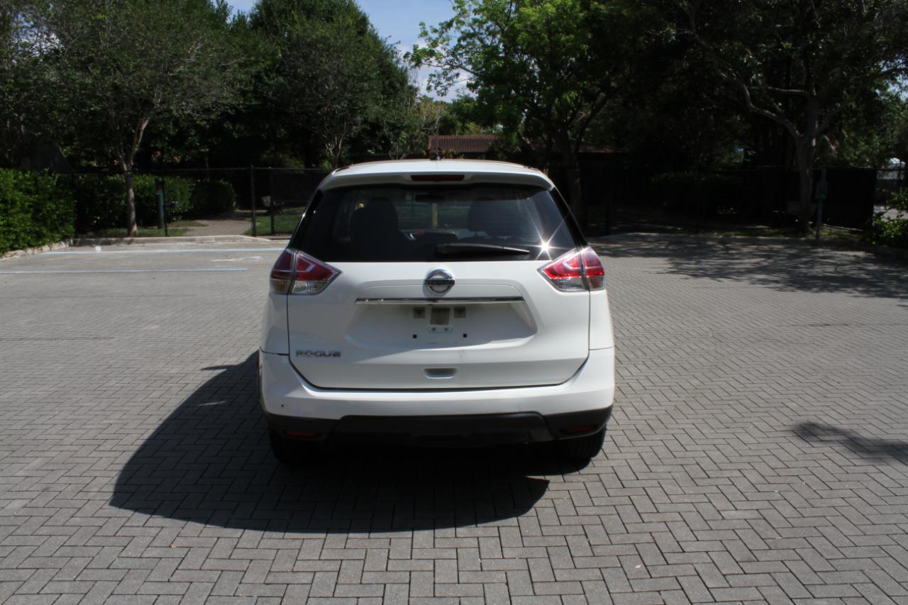 Nissan Rogue S 2WD 2016