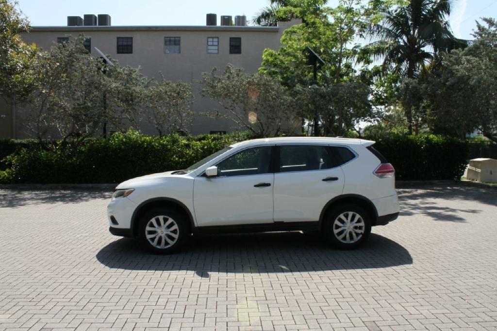 Nissan Rogue S 2WD 2016
