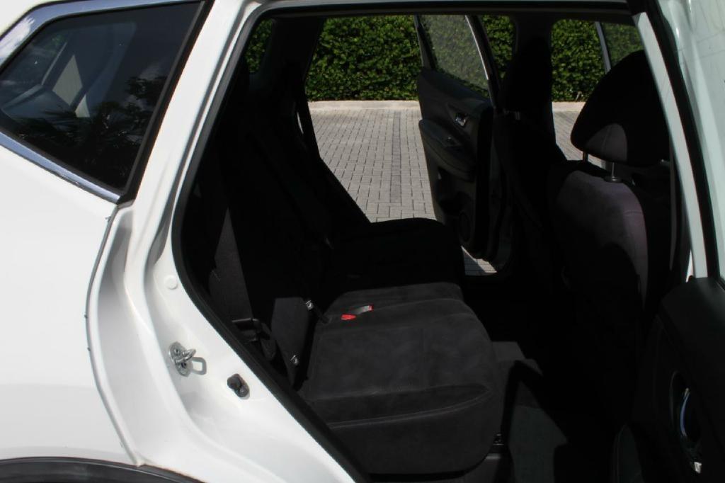 Nissan Rogue S 2WD 2016