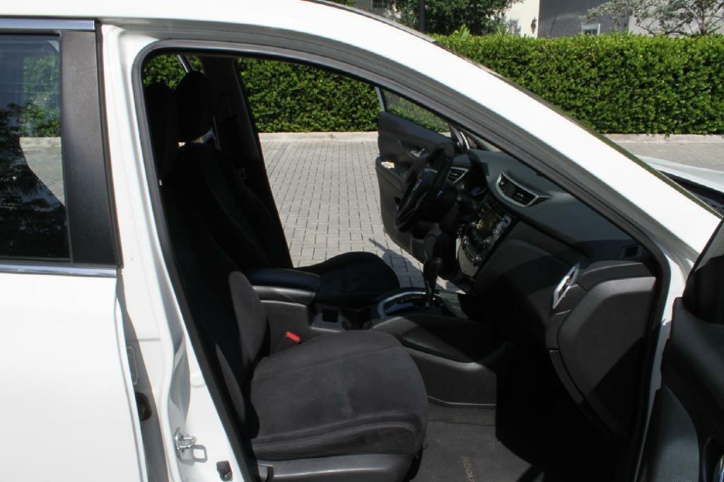 Nissan Rogue S 2WD 2016