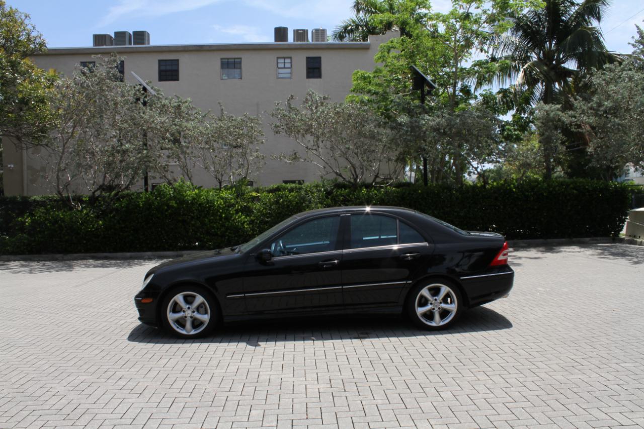 Mercedes-Benz C-Class C230 Sport Sedan 2006