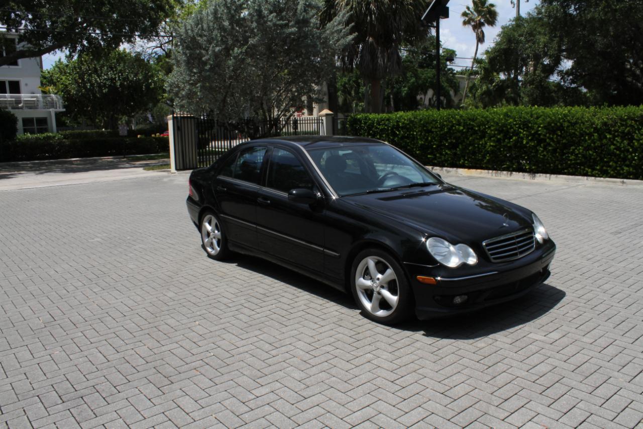 Mercedes-Benz C-Class C230 Sport Sedan 2006