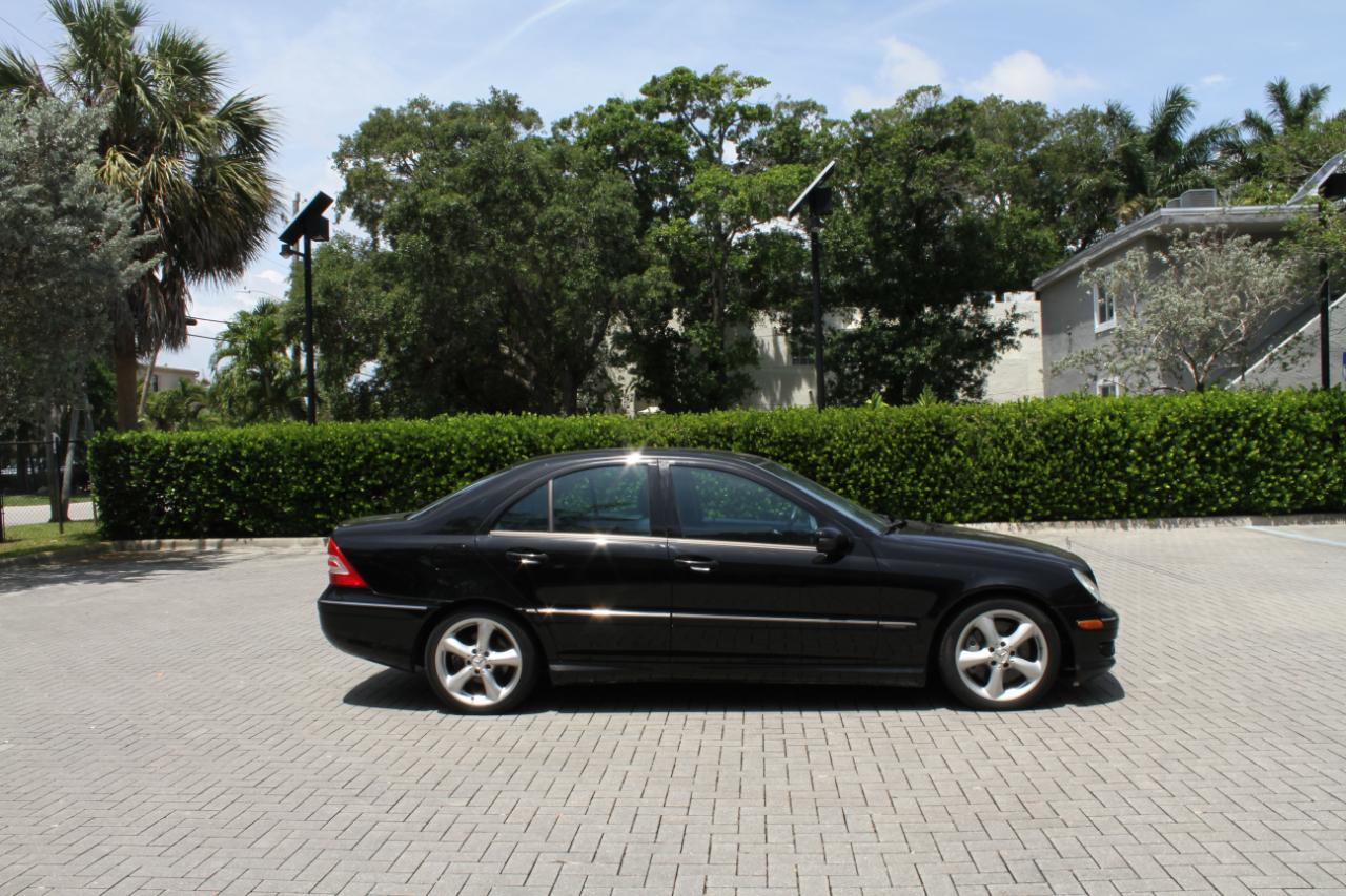 Mercedes-Benz C-Class C230 Sport Sedan 2006